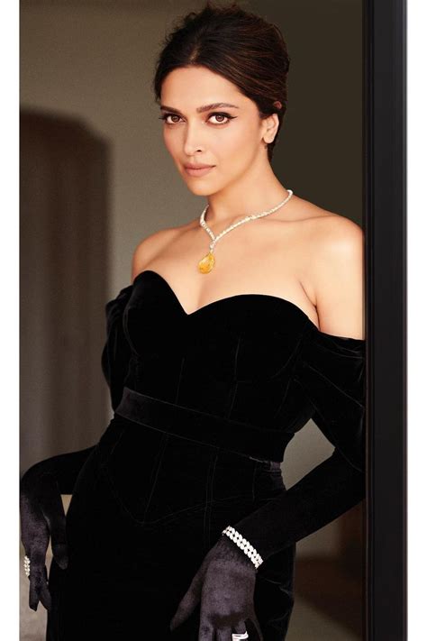 deepika padukone cartier|deepika padukone oscar dress.